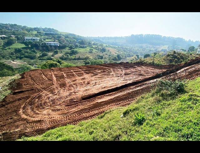 1,367M² VACANT LAND SOLD IN HILLCREST CENTRAL